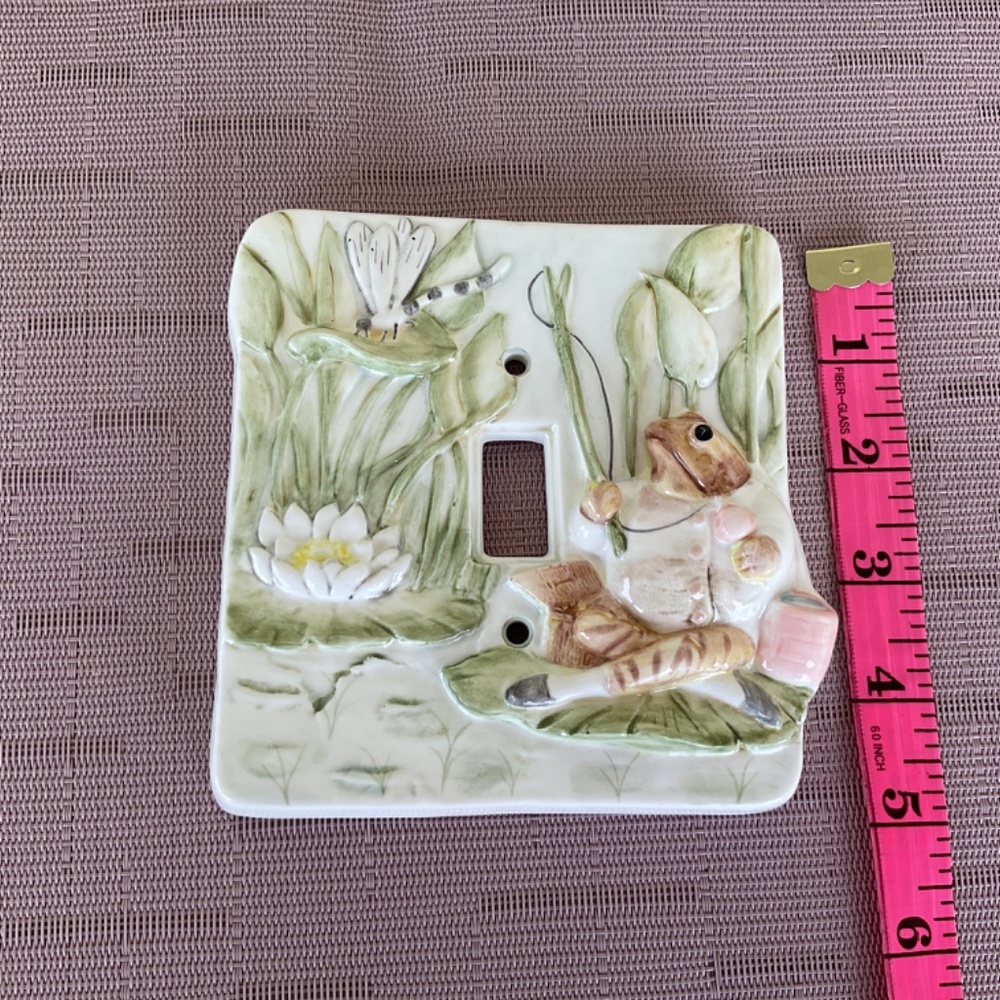 Beatrix Potter Lightswitch ceramic cover - Picture 4 of 6